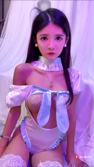 我是狗头萝莉 请多多关注美女颜习社