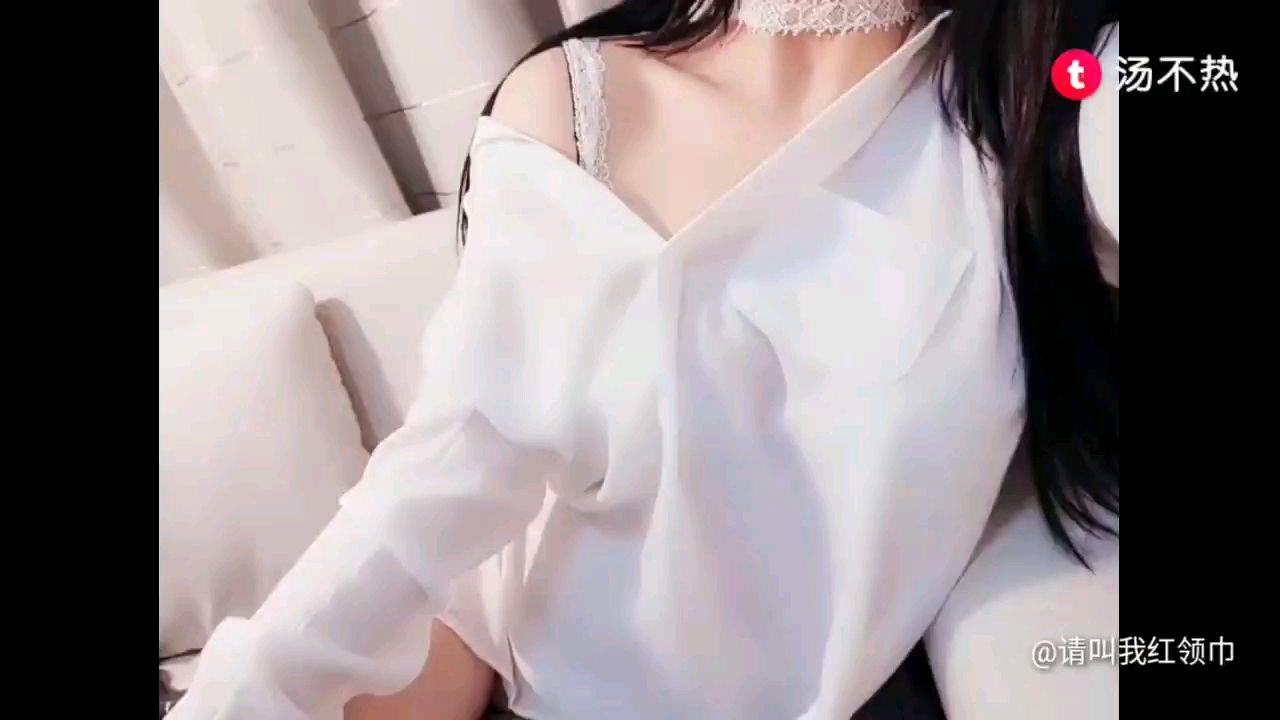 麻酥酥哟最新视频 若隐若现的山峰，女神诱惑