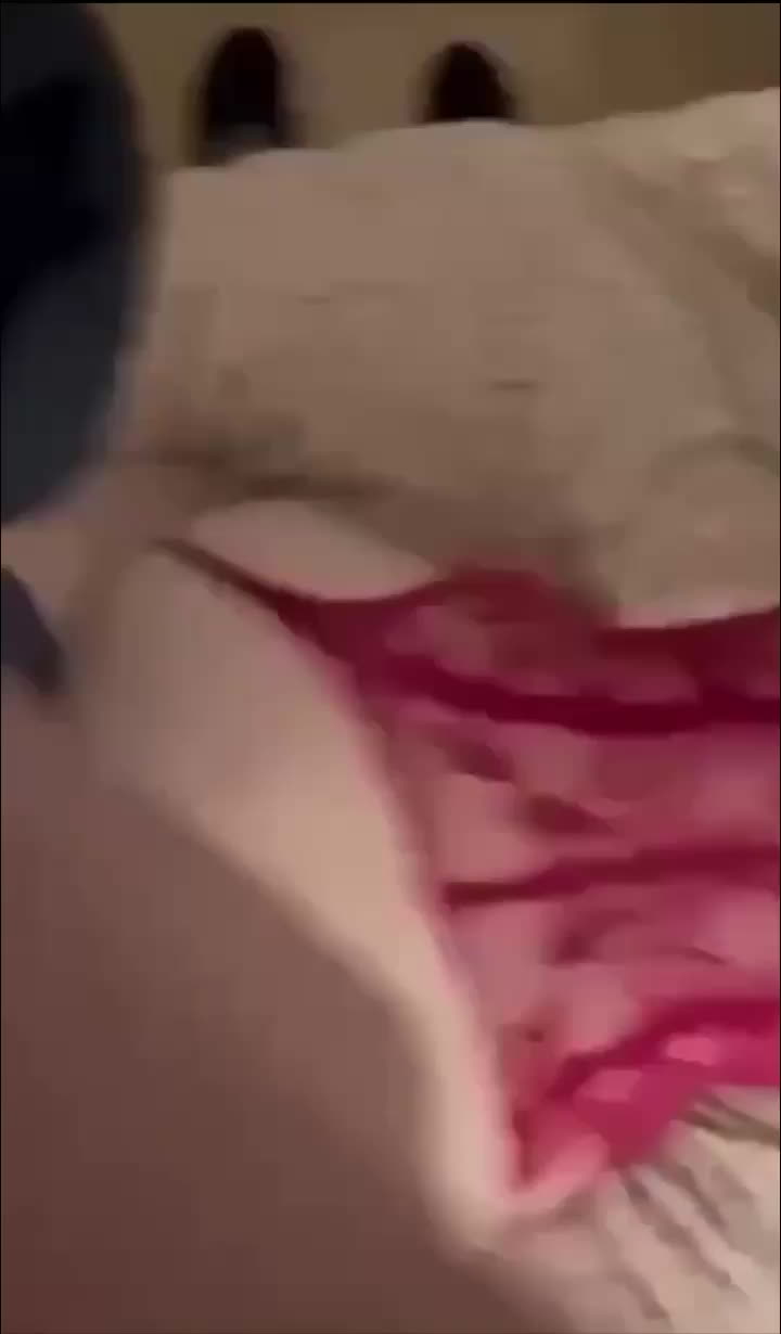大瓜!中南财经政法大学 校花郑芸芸各种骚丝网袜性爱视频泄密