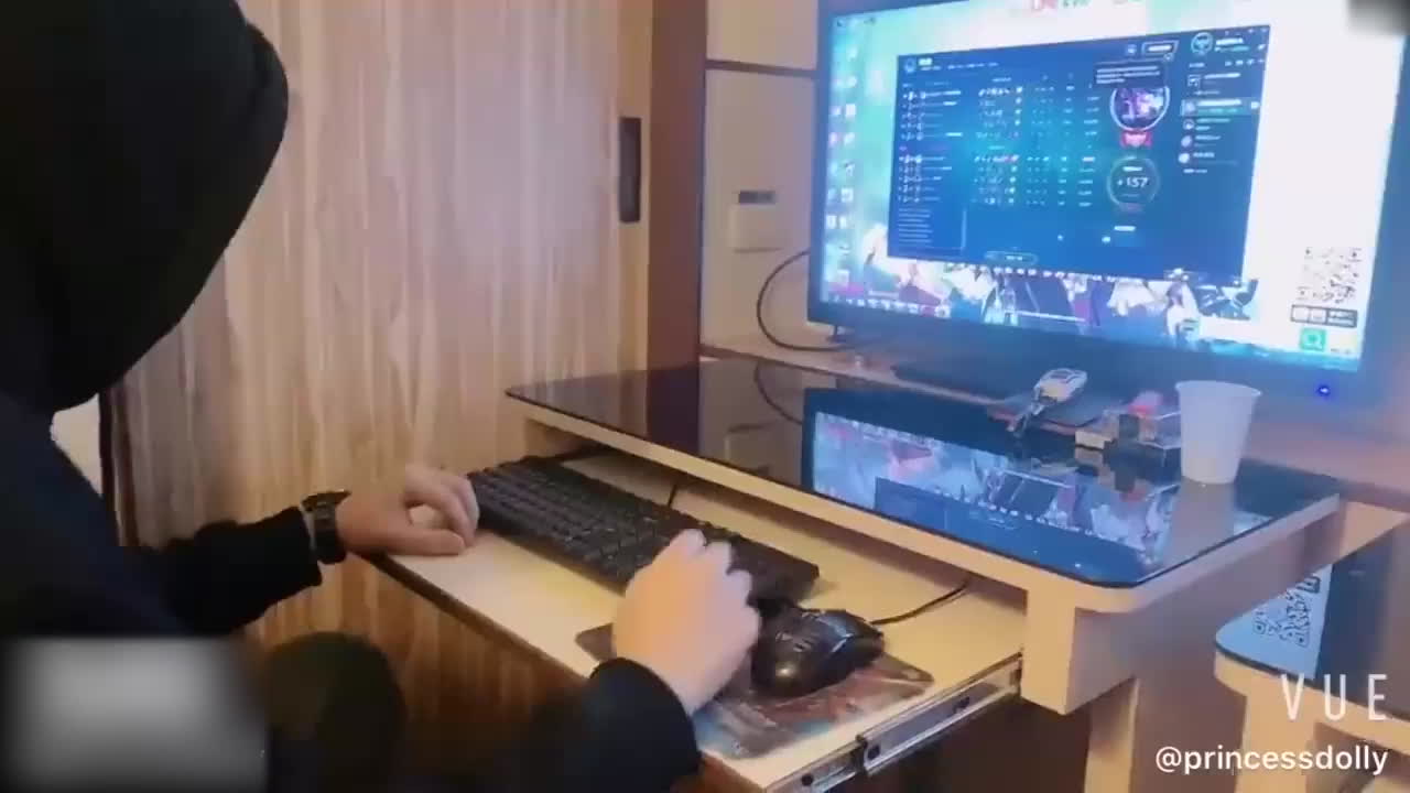 台湾SWAG_princessdolly_噓_不能叫太大聲_遊戲陪打意外找到正妹